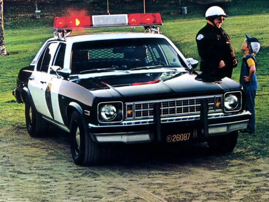  Chevrolet Nova Police 1977 года  (фото 2 из 2)